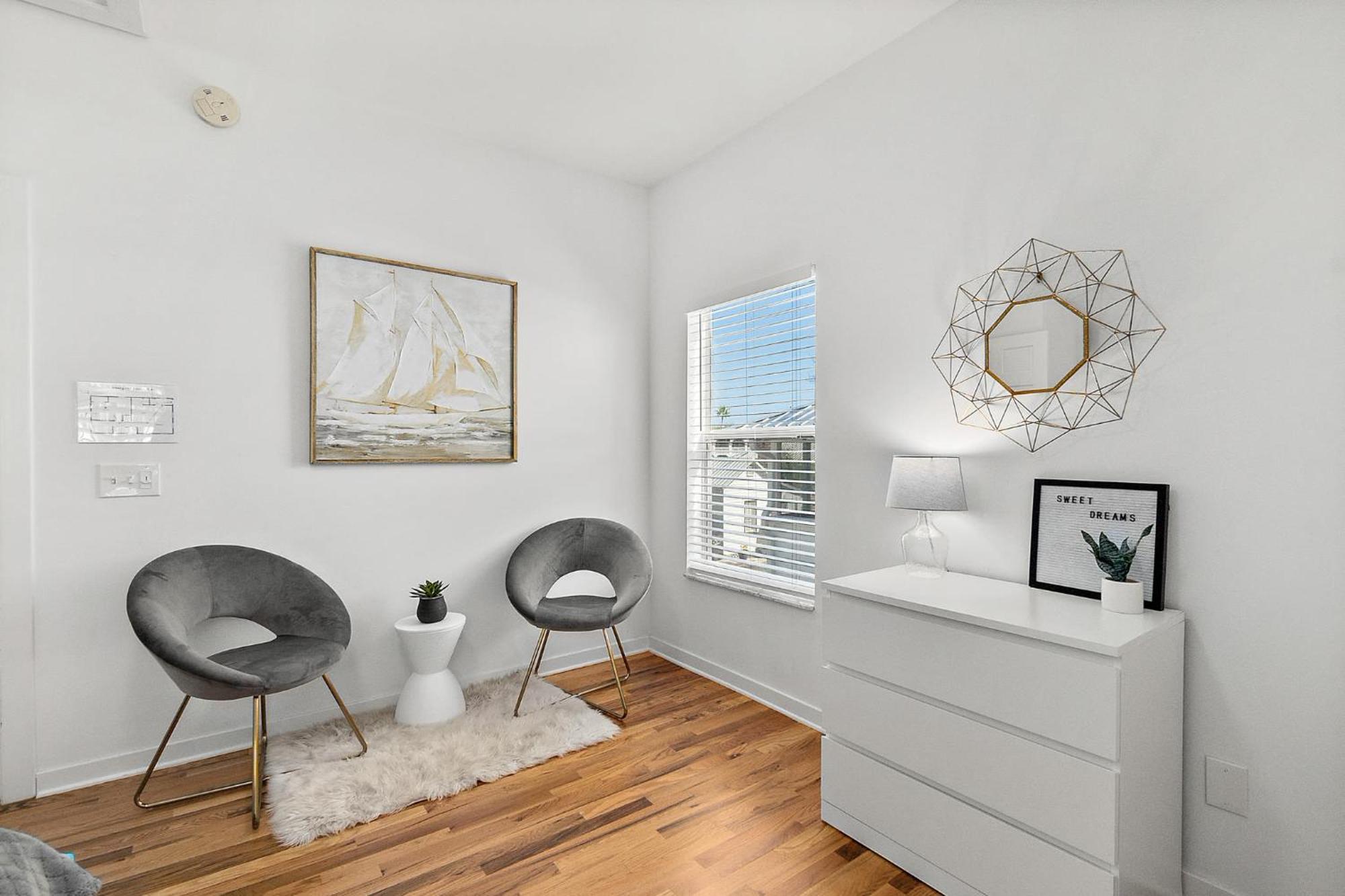 The Old Mission Collection - Downtown Apartamento *